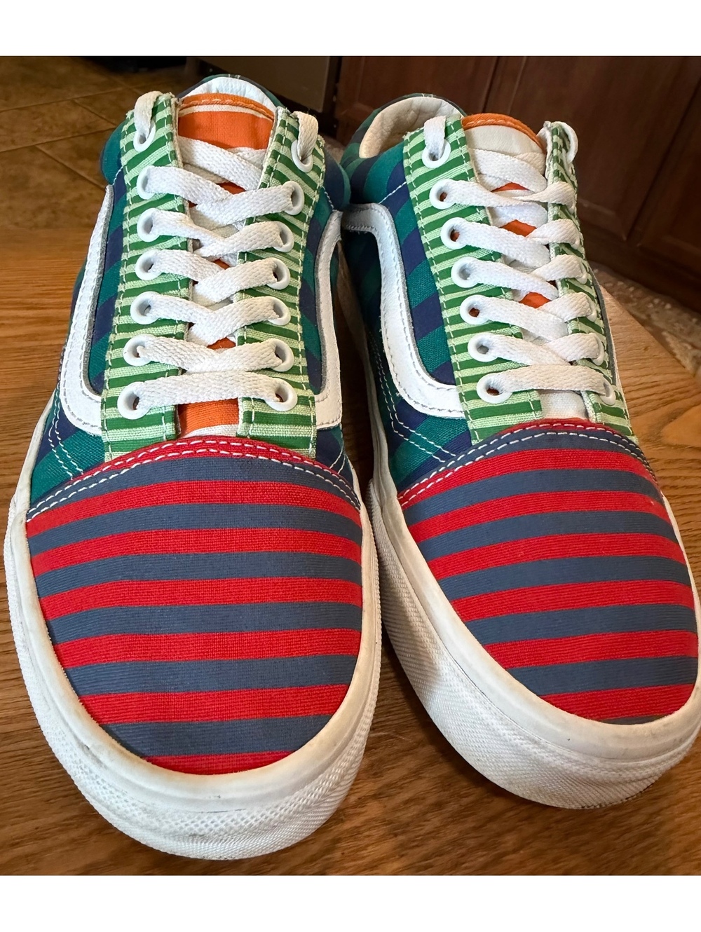 Vans Old Skool  Stripe Block Sneakers - Picture 6 of 10